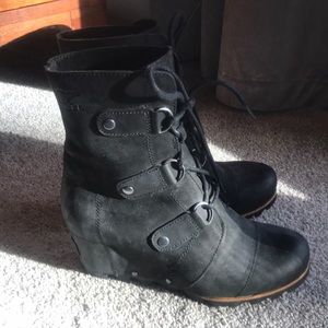 Sorel wedge boots